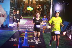 BIB: 3140
                            <button type="button" onclick="openModal(26274979)" class="btn btn-primary btn-sm float-right btn-popup" data-toggle="modal" data-target=".modal-high-quality">
                        <i class="fas fa-shopping-cart"></i> Add to Cart
                    </button>
                                            <button type="button" onclick="isThisMe(26274979, true)" class="btn btn-success btn-sm float-right btn-popup btn-isme hidden" data-toggle="tooltip" data-placement="bottom" title="นี่คือรูปของคุณใช่ไหม คลิกที่นี่เพื่อเอาเข้าอัลบั้ม">
                        <i class="fas fa-plus"></i> Add to album
                    </button>
                    <button type="button" onclick="isThisMe(26274979, false)" class="btn btn-warning btn-sm float-right btn-popup btn-isnotme hidden">
                        <i class="fas fa-ban"></i> Remove from album
                    </button>